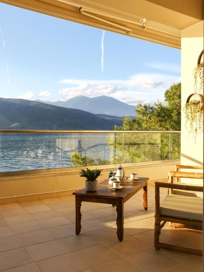 Beach House In Itea-Delphi Eksteriør bilde