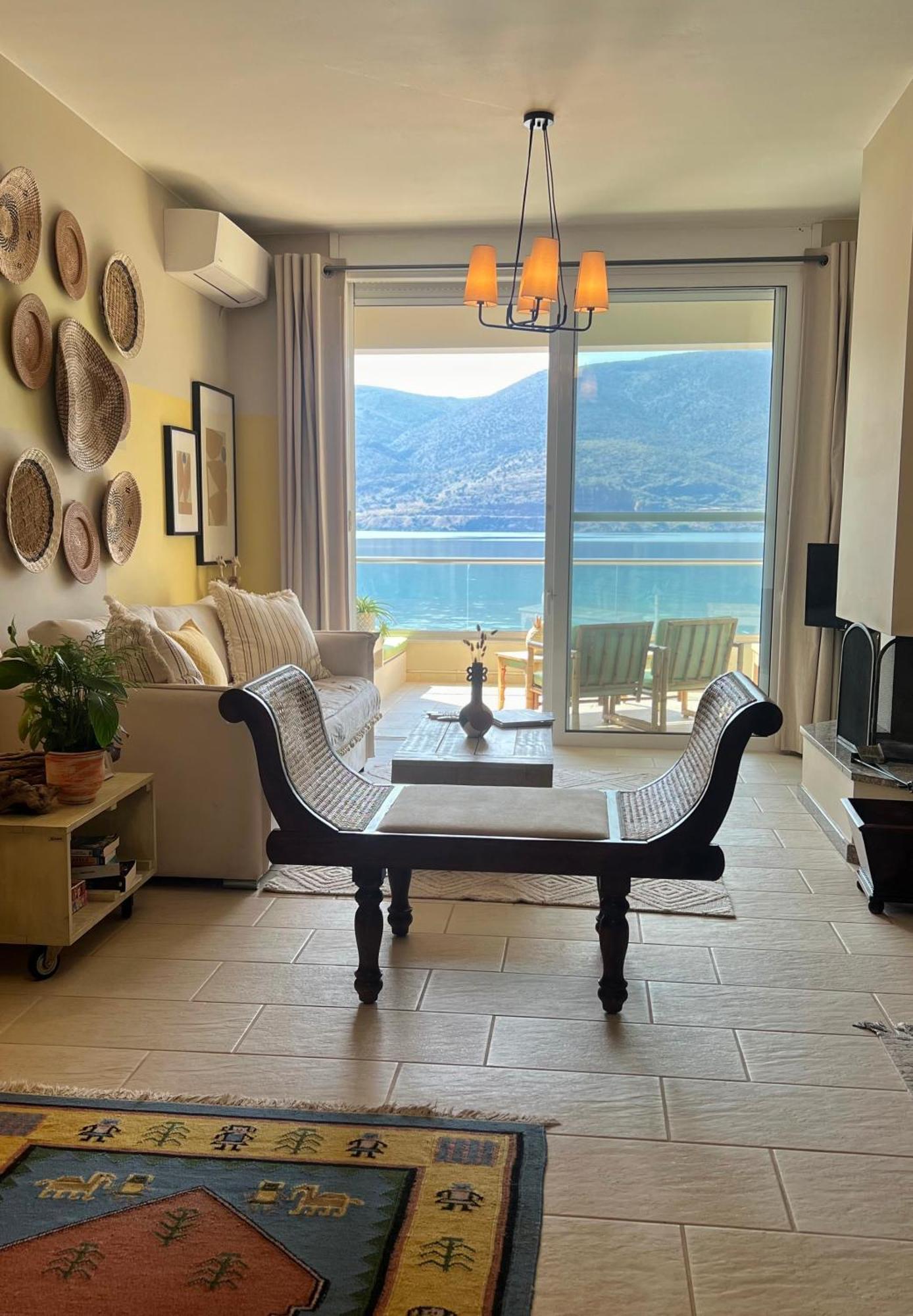 Beach House In Itea-Delphi Eksteriør bilde